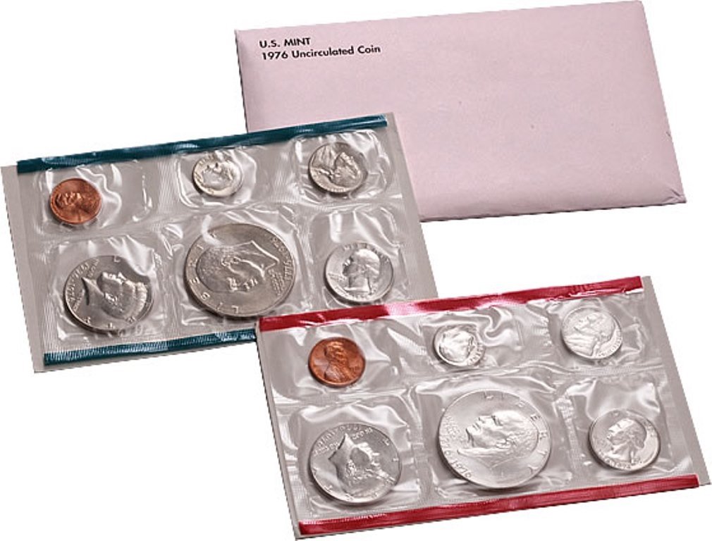 1976 P, D U.S. Mint - 12 Coin Uncirculated Set with Original