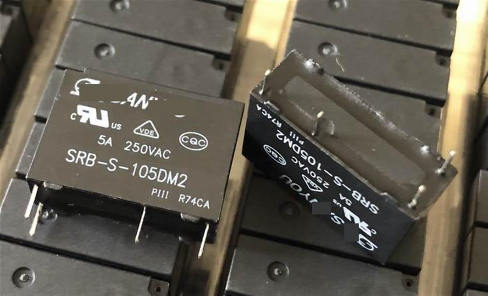 Mini relais 46F-5V commutateur monophasé 4 broches pour réparation domotique