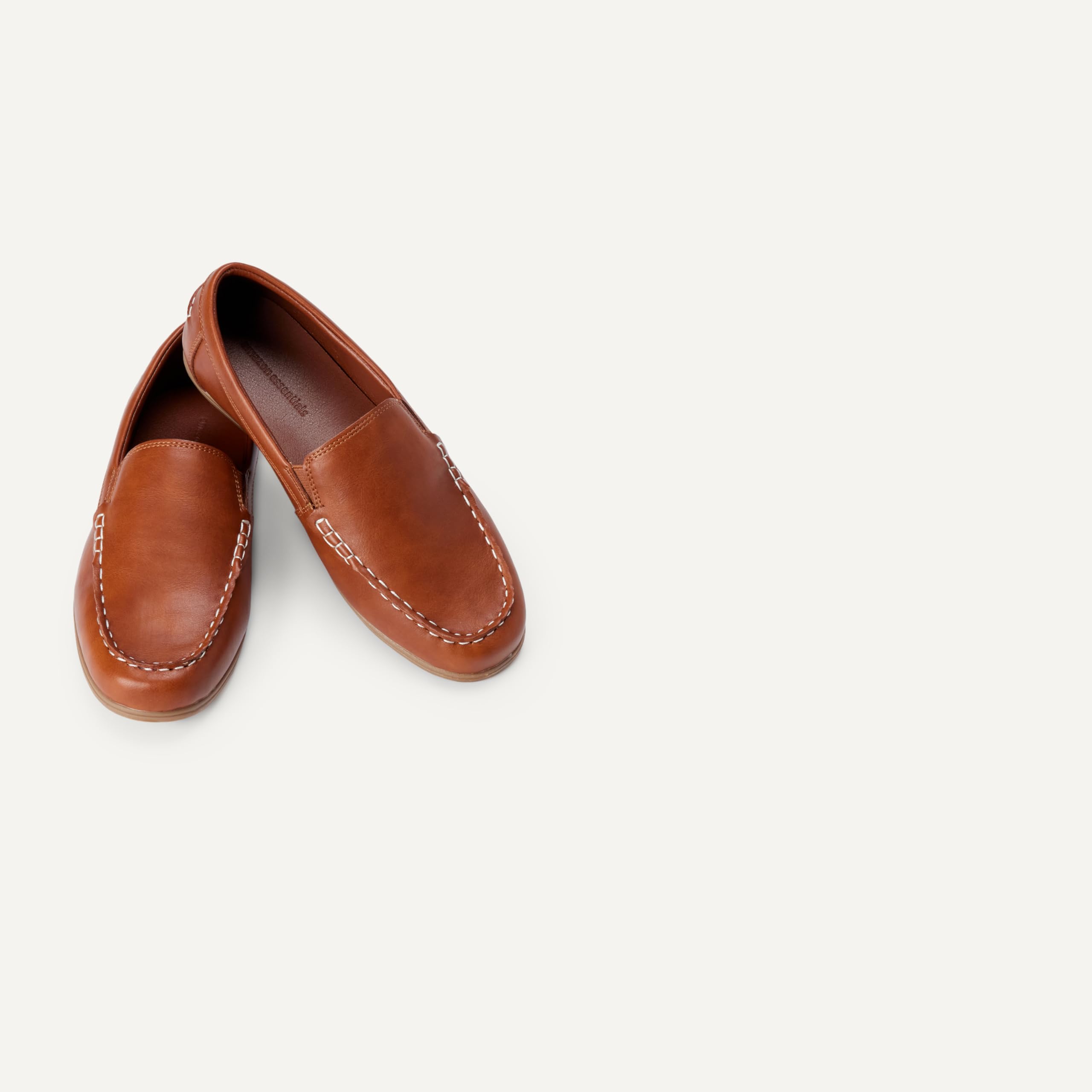 Amazon Essentials Boys' Slip-On Moc Toe Loafers with Memory Foam — view 2