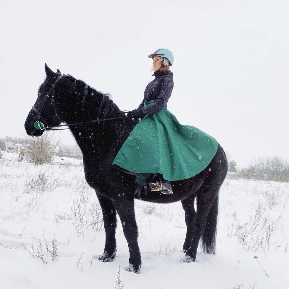 Green equestrian skirt for women - Winter insulated riding apparel long - Equine gear for girl4