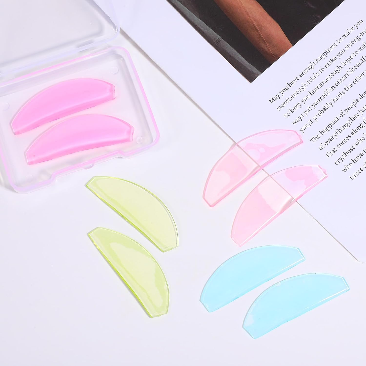 8 Pcs Flat Lash Lift Shields Korean Lash Lift Pads Thin for NO.1 Perm Soften Eyelashes Glueless Ultra Lashs Lifting Shield for Salon Usage Flatter Rods, Light Pink, Blue, Yellow