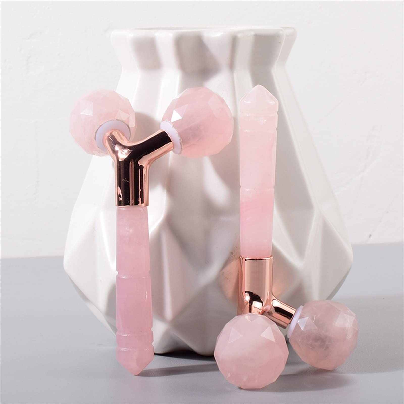 Rullo viso al quarzo rosa 3D Pietra di giada naturale Strumento for massaggi di bellezza facciale Viso Sollevamento sottile Rimuovi rughe Spa Relax Massaggiatore viso 1 Pz