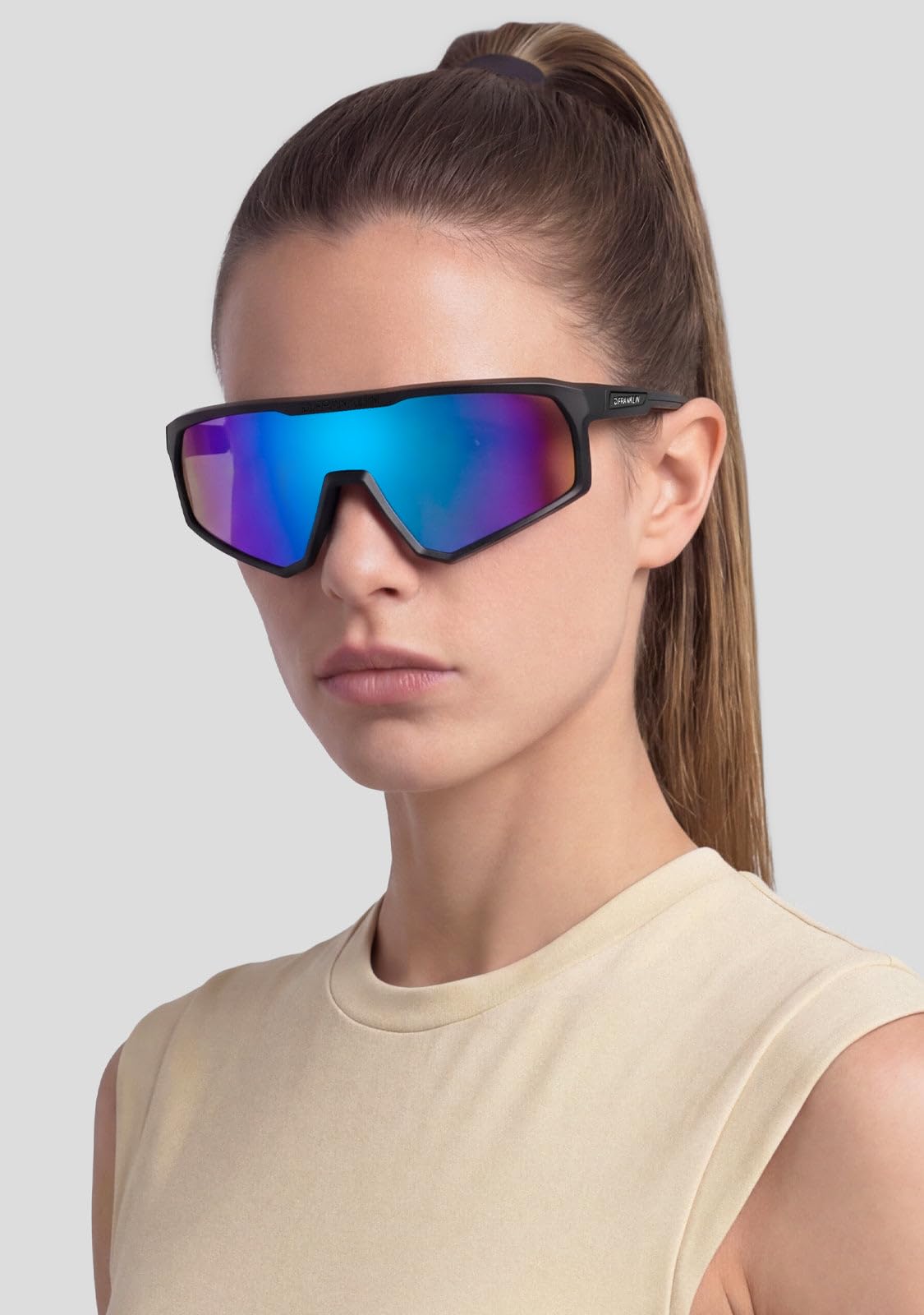 D.Franklin - Occhiali da sole unisex con lenti a protezione UV - Modello hurricane