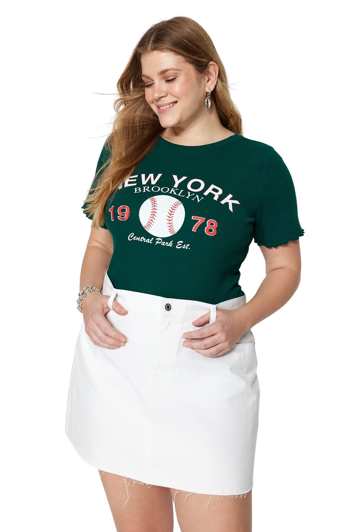 Trendyol Women's Fitted Basic Crew Neck Knit Plus Size Blouse Shirt, Emerald, XL