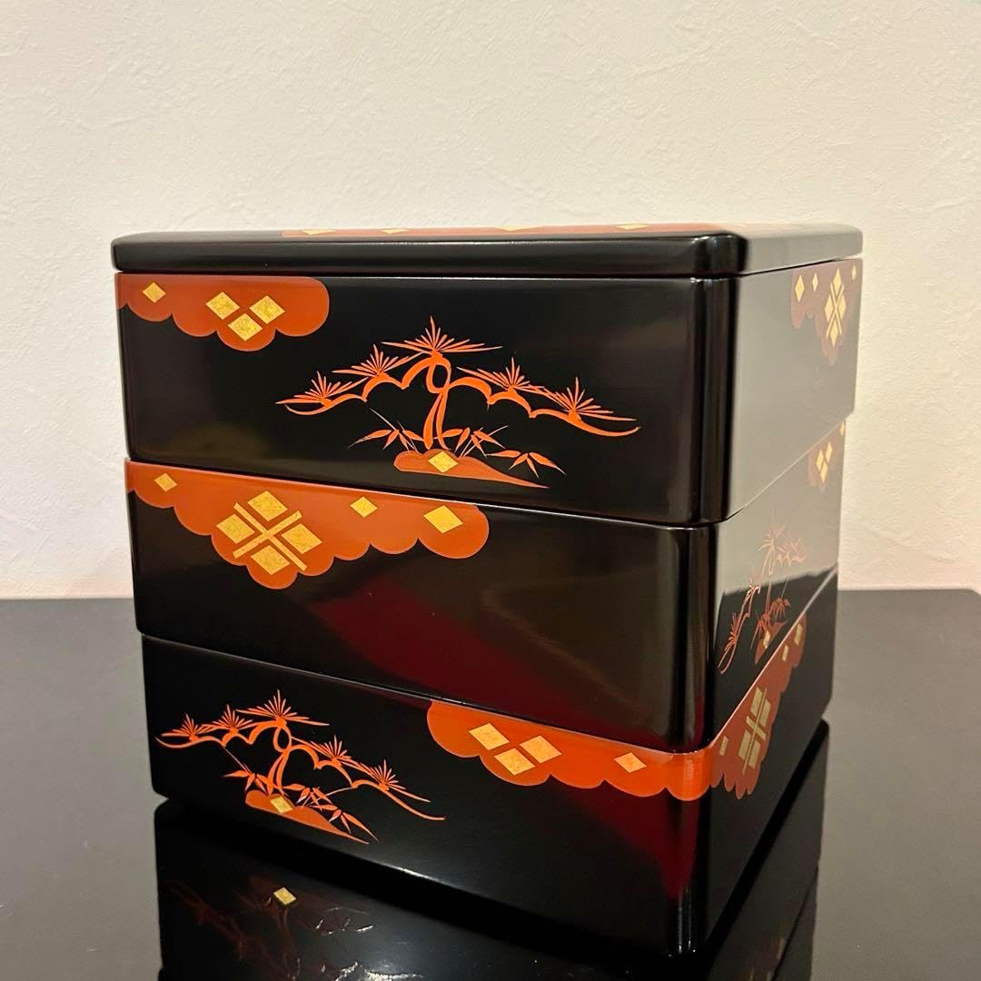丸三漆器 秀ひら塗り 重箱 3段 松 丸三漆器 秀ひら塗り 重箱 3段 松