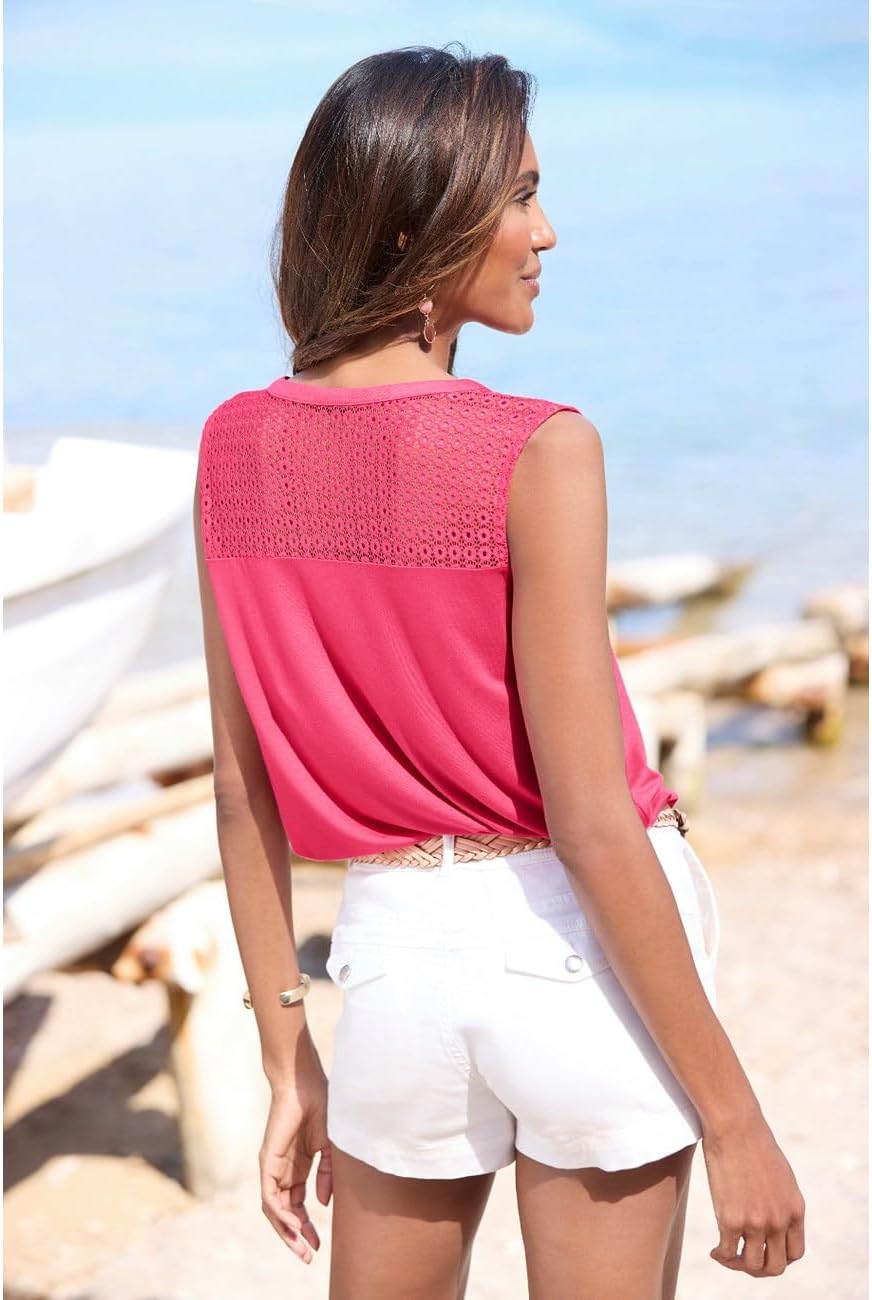 LASCANA Women's Front Pleat Shorts