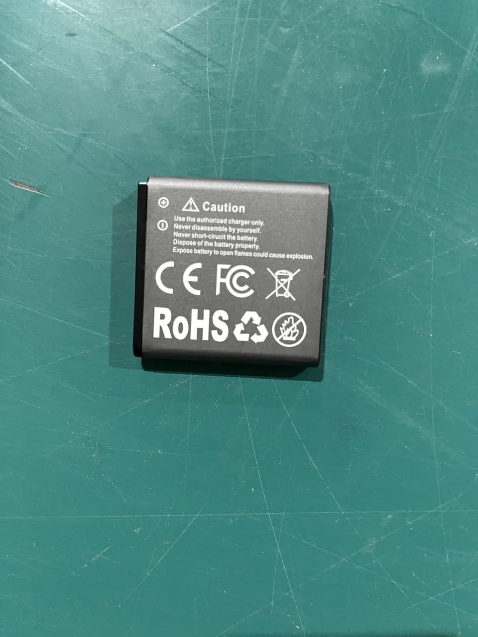 Macchina Fotografica 5K 64MP Zoom Digitale 18X Autofocus Fotocamera Digitale, Schermo IPS 3" Rotante a 180°, Fotocamera per Vlogging con Scheda di Memoria da 32GB,per Principianti