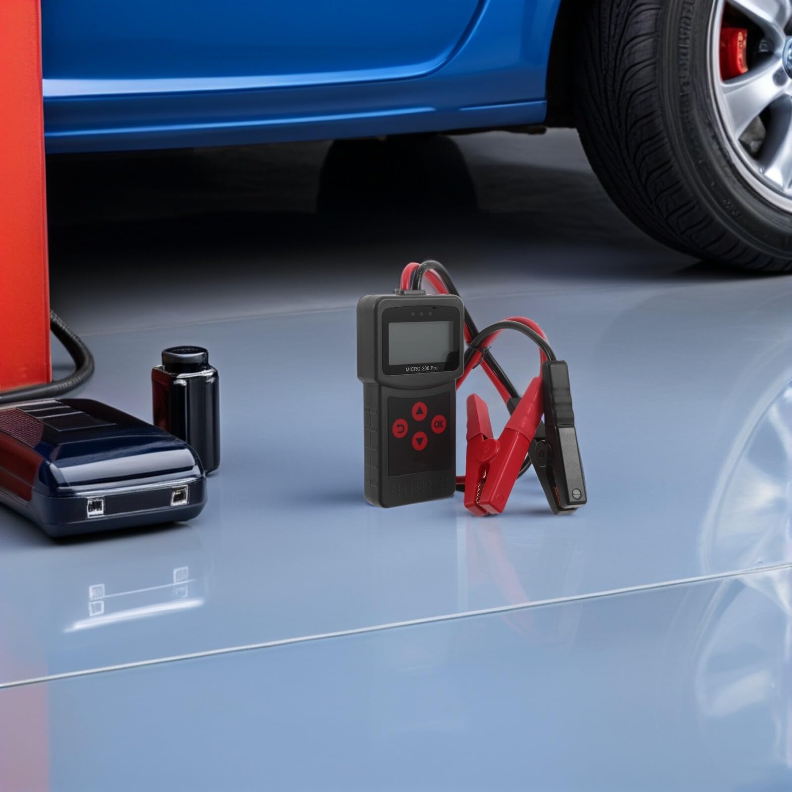 Ipetboom Tester di Tensione della Batteria Portatile per Auto e Camion con Display Intelligente Strumento di Manutenzione per Monitoraggio Batteria