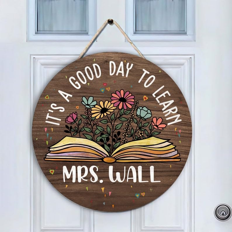 Lovely POD Personalized Teacher Door Sign for Classroom - Custom Teacher Name Sign, Classroom Door Sign, Back To School Decoration, Teacher Signs for
