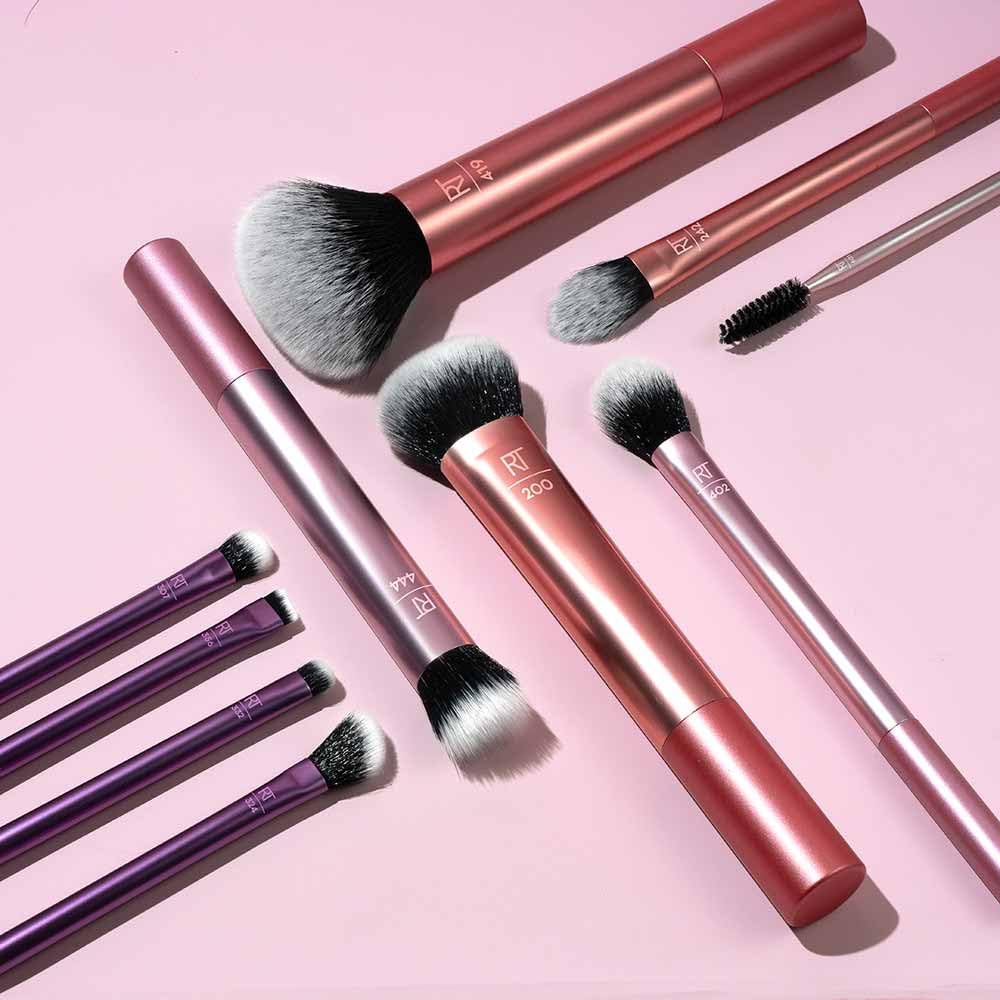 Real Techniques Blends Set 10-Piece Makeup Brush Collection with Beauty Bag for Face and Eye, Vegan, Cruelty-Free