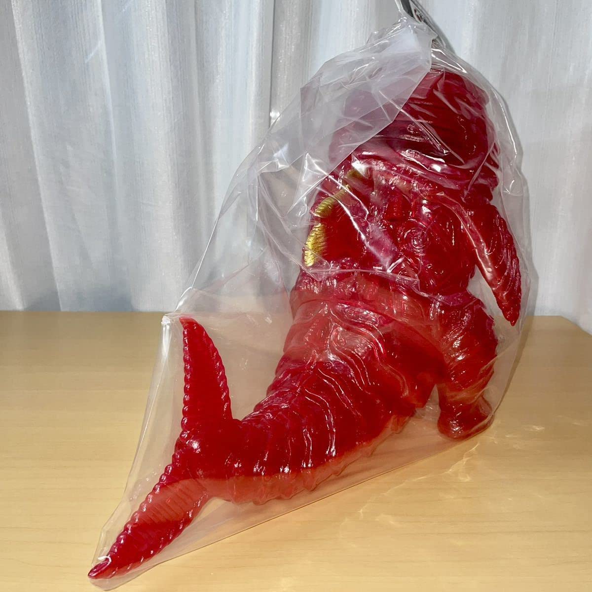 Amazon.co.jp: メガロドン サッポロレッド まんだらけ 札幌店 限定