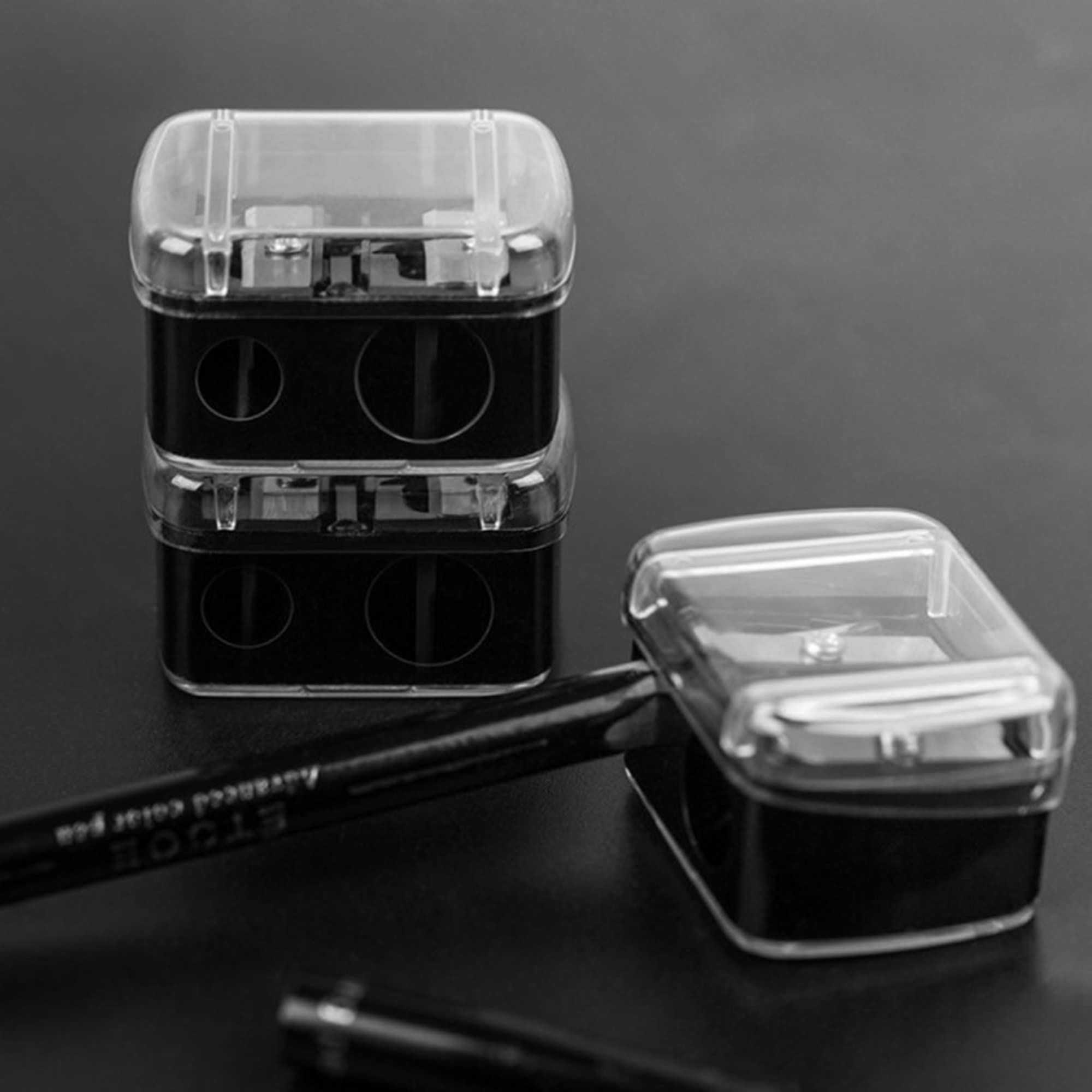 2 Piece Temperamatite Cosmetico Dual Sharpener Per Sopracciglia, Doppio Foro Per Trucco, Adatto Per Eyeliner, Matita Per Sopracciglia, Matita Per Le Labbra