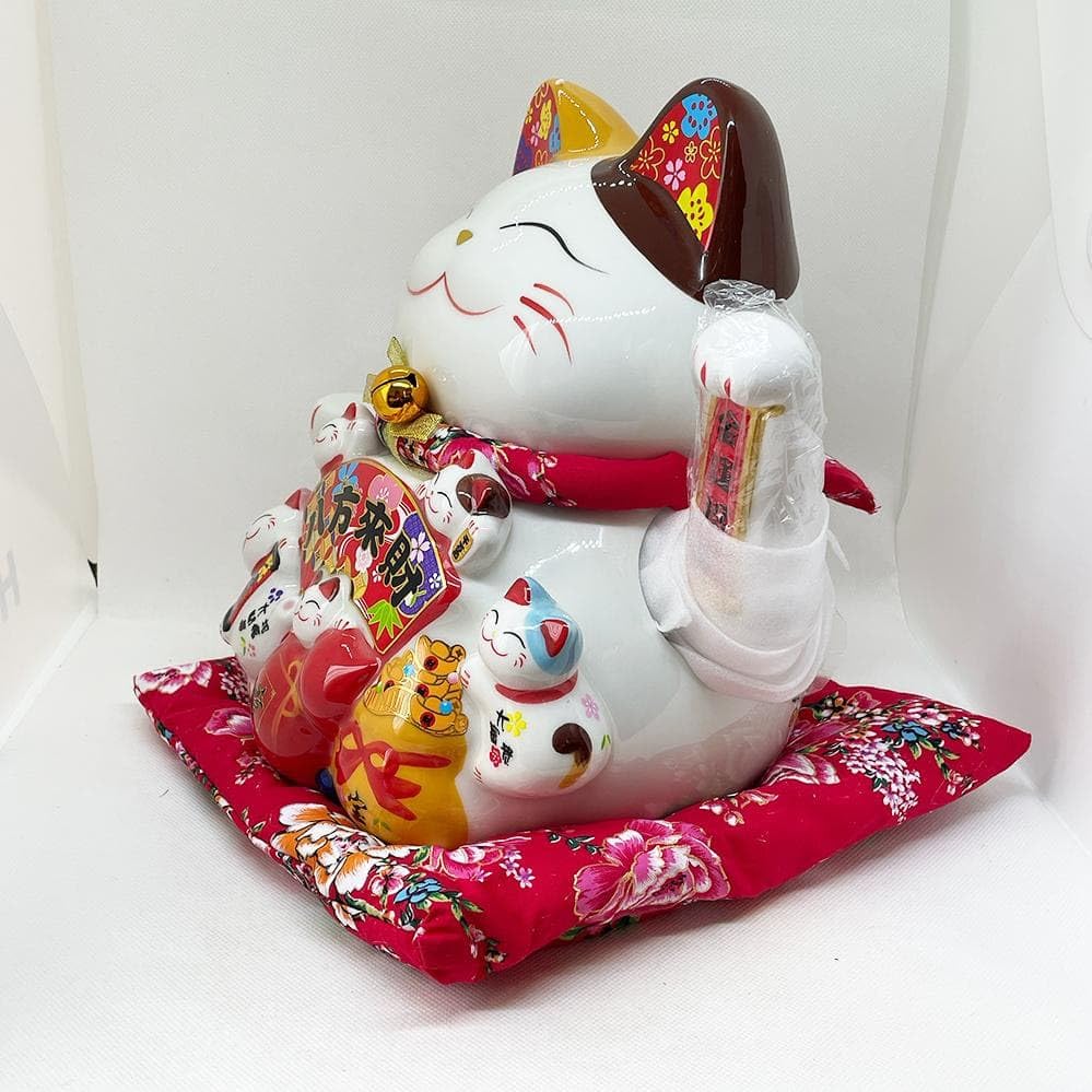 電動招き猫 白磁製 座布団付 電池/USB 商売繁盛 八方来財 開店祝い ギフト Amazon.co.jp: 【ノーブランド品】電動招き猫 白磁製 座布団付 電池USB