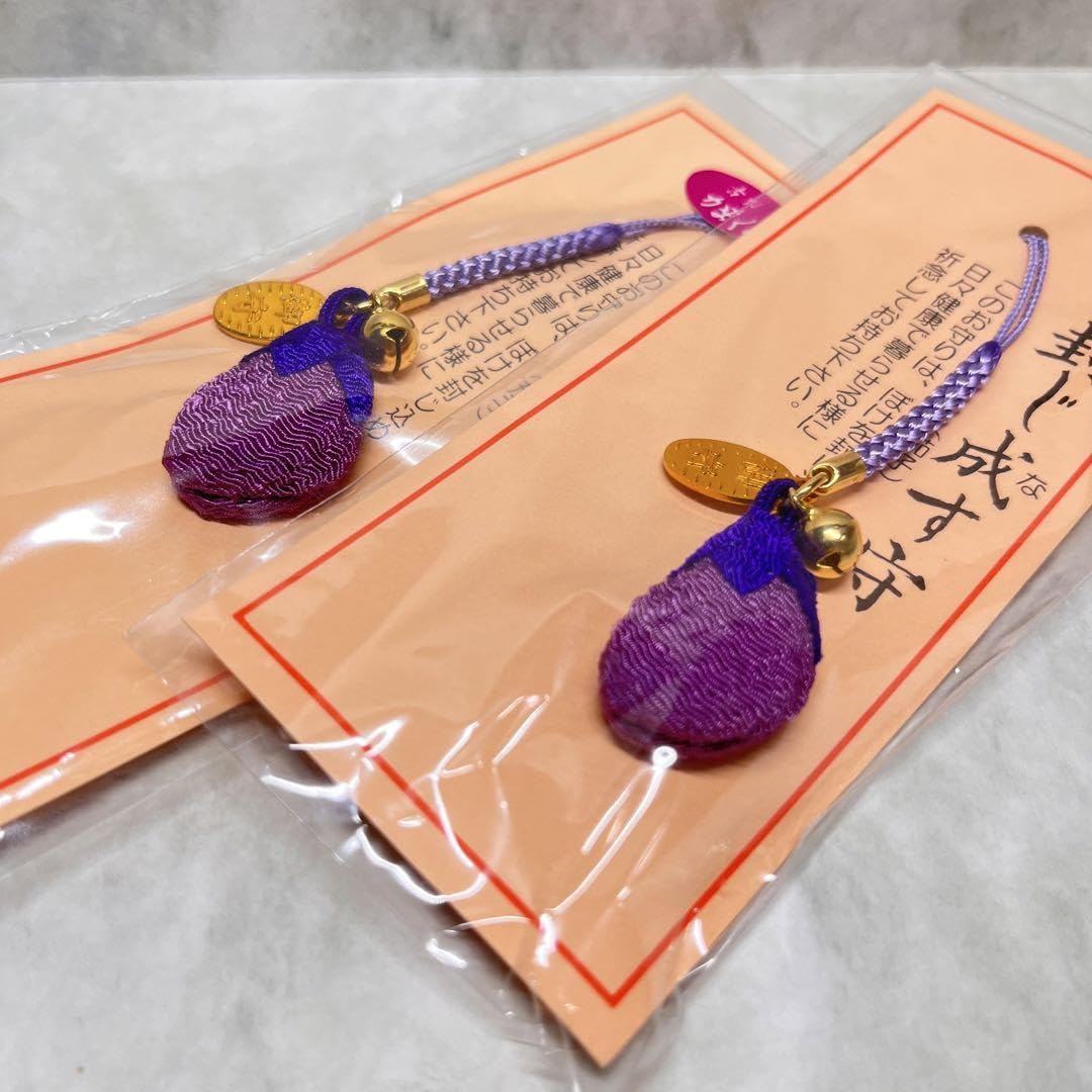 Amazon.co.jp: ぼけ封じなす守 お守り 茄子ちりめん根付けストラップ 