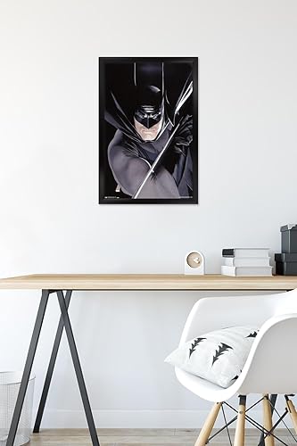 Miniatura 6 de Trends International DC Comics Batman - Póster de pared de retrato, 14.725 x 22.375 pulgadas, versión enmarcada en negro Versión con marco negro
