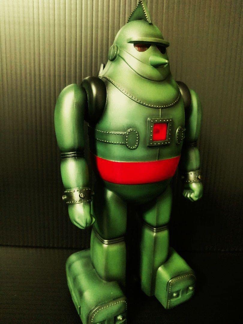 歩く鉄人28号 LEDライト付き ラジコン。とても良い！ユニ一ク。