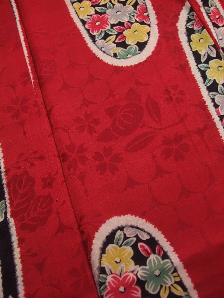 【彦兵衛mini】おすすめ！アンティーク正絹錦紗色留袖　〜朱赤地に花柄〜 彦兵衛mini】おすすめ！アンティーク正絹錦紗色留袖 〜朱赤地に