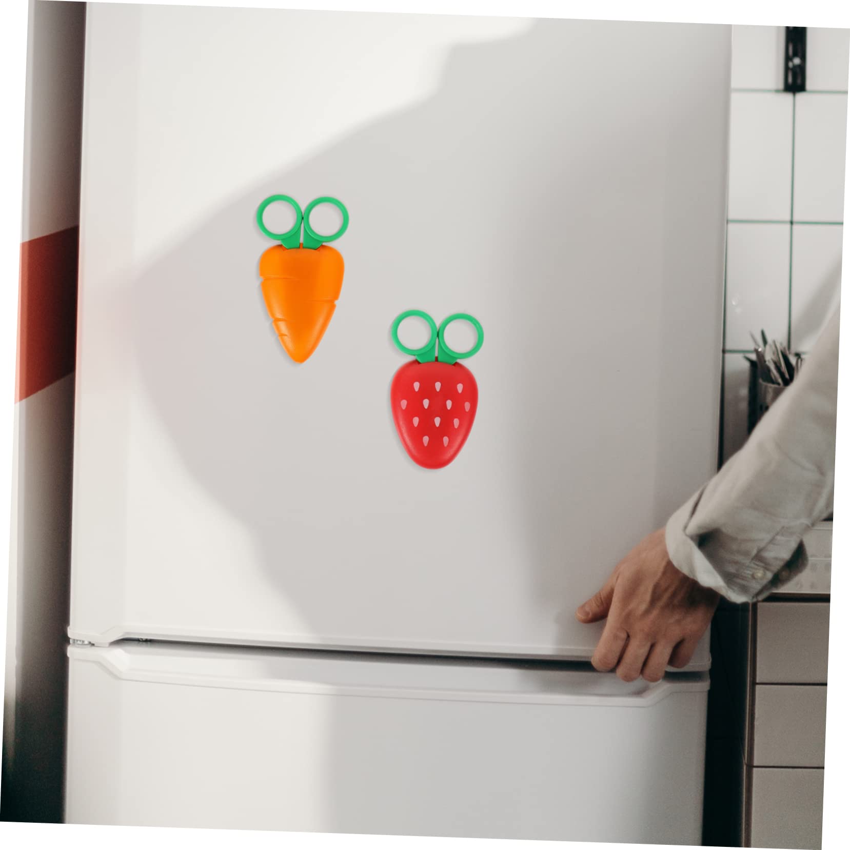 Operitacx 15 Pz Forbici a Forma Di Frutta Forbici Per Bambini Di Sicurezza Per Bambini 3 Ai 5 Anni Da Ufficio Portiera Della Macchina Posta Del Messaggio Magnetico Alunno