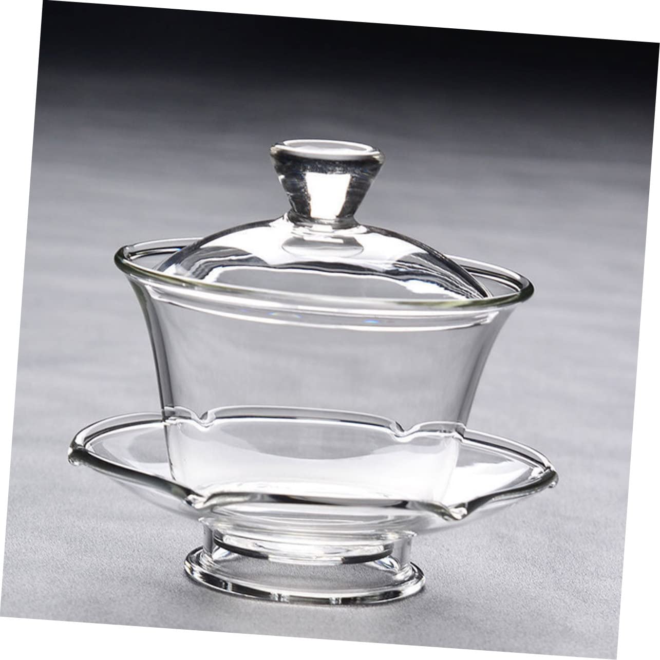 1-teiliges Glas-Teekannen- und Teetassen-Set mit Deckel zum Aufbrühen von Blüten und Tee. Kompaktes Kung-Fu-Teegeschirr für Teeliebhaber.