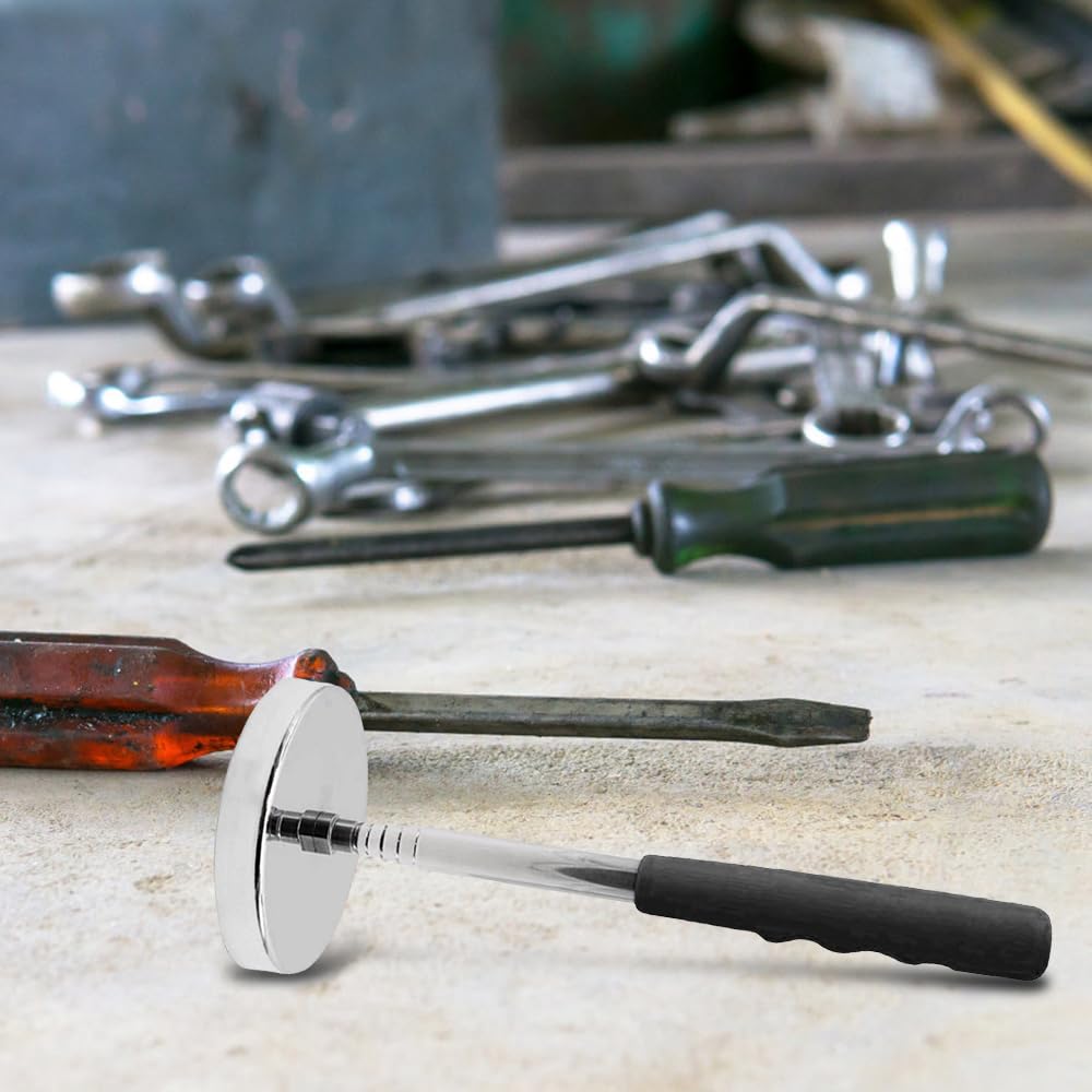 Balayeuse Magnétique Télescopique, Recherche Pièces Vis à Main Balayeuse Ramassage à Aimant Puissant pour Pelouses Garages Ateliers Rénovations Toits