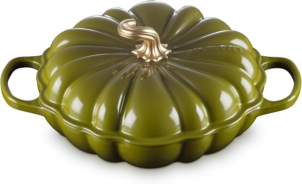 Le Creuset Enameled Cast Iron Signature Pumpkin Braiser, 2.75 Qt., Olive