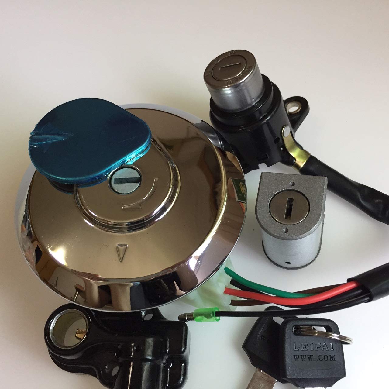 HONDA CB400Nキーシリンダー＊タンクキャップ＆カバー＊ヘルメットロック HONDA CB400Nキーシリンダー＊タンクキャップ＆カバー