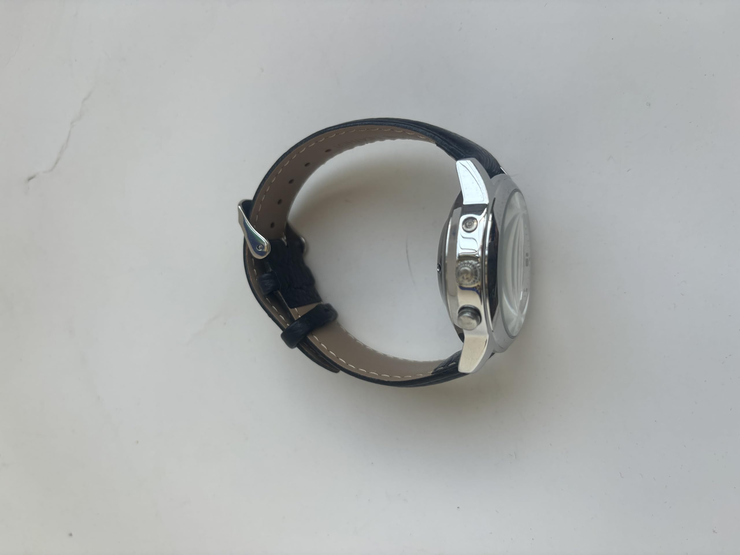 Orologio parlante alla moda, di qualità chiaro e forte voce, ultra sottile da donna, parla l'ora, la data o l'ora di allarme per anziani, vista o ciechi. Con cinturino in pelle nera
