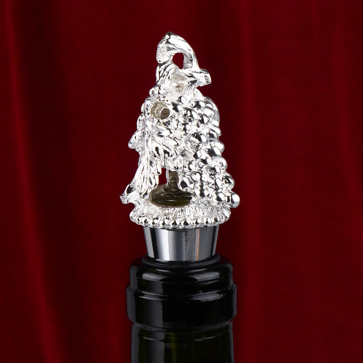 Grape Design Wine Stopper Bottle Plug Alloy Silver Wine Plug Sturdy Seal for Home Bar Restaurant Use