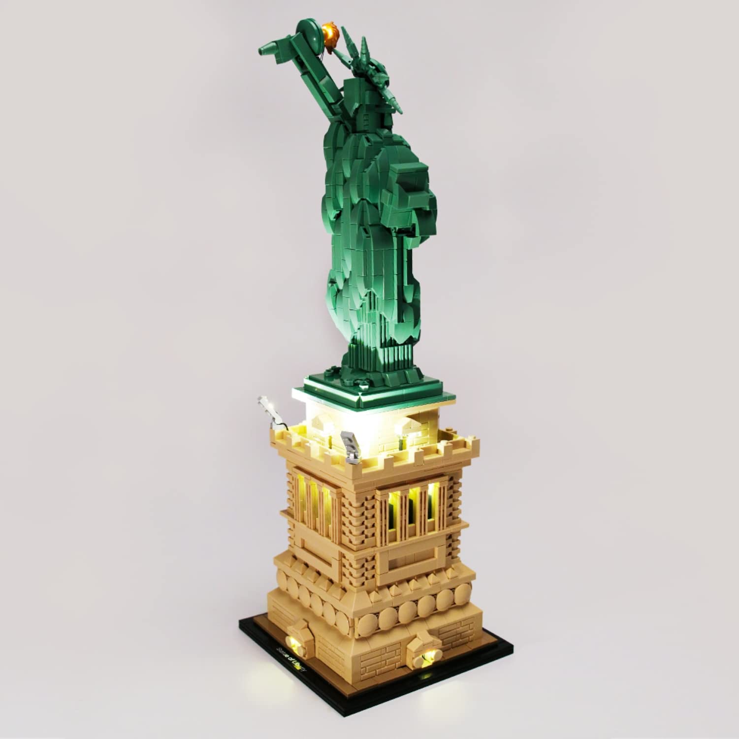 Amazon.co.jp: SEEMEY と互換性のあるLEDビル照明キットLEGO-レゴ自由 
