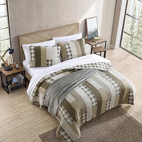 Image of Eddie Bauer - Queen Quilt Set, Cotton Reversible Bedding with Matching Shams, Home Decor for All Seasons (Fairview Sand, Queen)