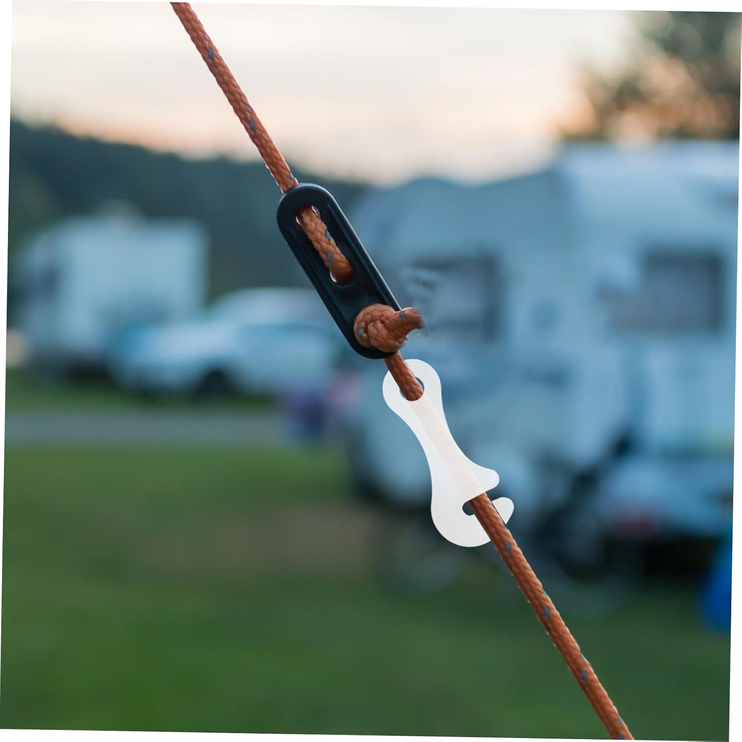 INOOMP 20pcs Glow Dark Guyline Rope Tensioner Outdoor Tent Gear Anti-Slip Plastic Adjuster for Camping and Hiking Sturdy Wind Rope Buckle for Tent Guyline Accessories