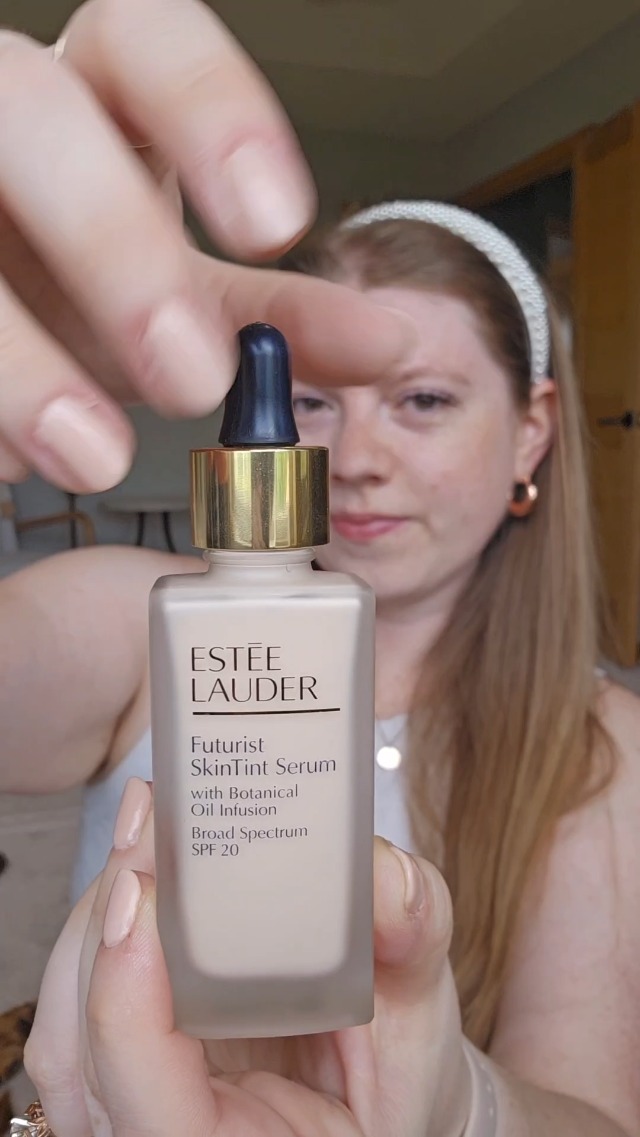 エスティローダー　リニュトリッブ　 リキッドファンデーション19番(1C0) エスティローダー リニュトリッブ リキッドファンデーション19番