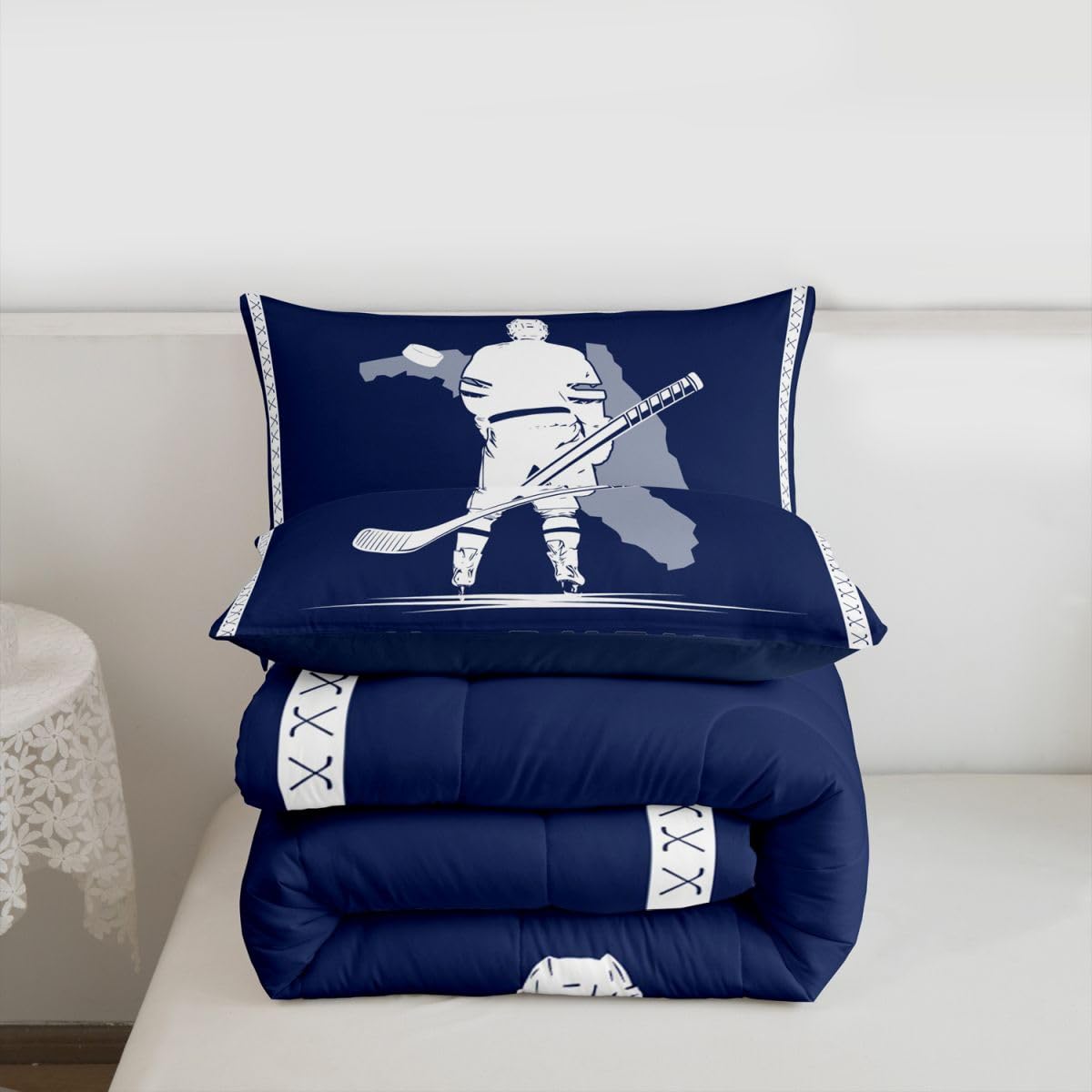 Feelyou Ice Hockey Comforter Set Ice Hockey City Bedding Set Queen Size Gifts for Men Women Boy Lacrosse Duvet Quilt Winter Sports Duvet Modern Fashion Bedroom Decor