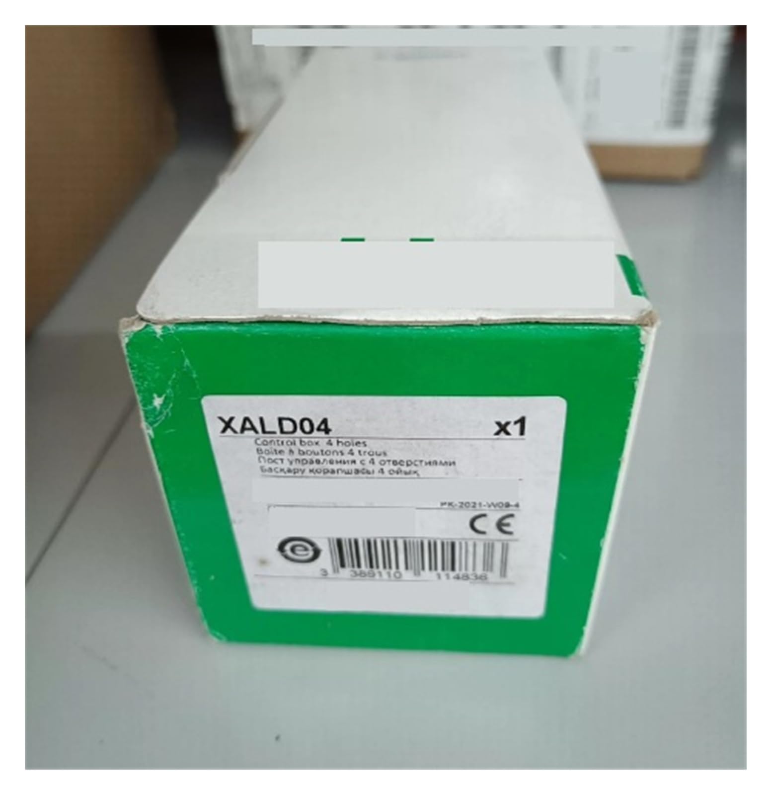 Boîtier XALD04 original avec station de commande à bouton-poussoir pour circuits - 2