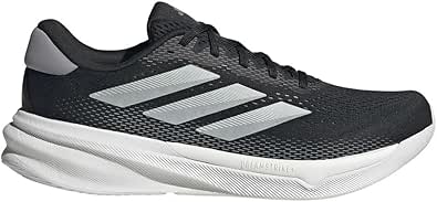 adidas スーパーノヴァ ストライド 2