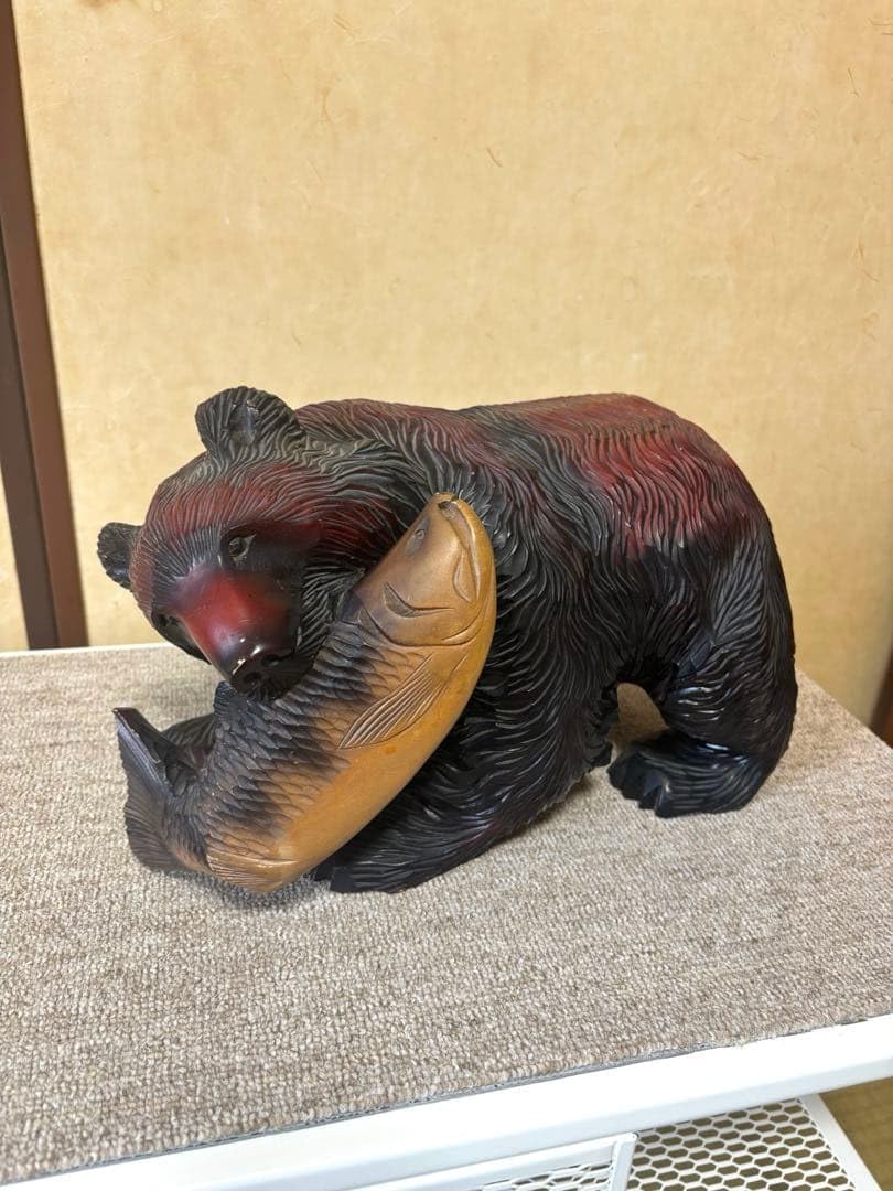 木彫りの熊 鮭付き 置物 インテリア 工芸品 Amazon.co.jp: 木彫りの熊 鮭 置物 インテリア 工芸品 : ホーム＆キッチン