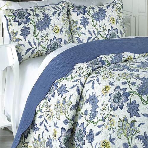 Image of Waverly 3-Piece Quilt Set, Reversible Bedspread Bedding, Porcelain, King