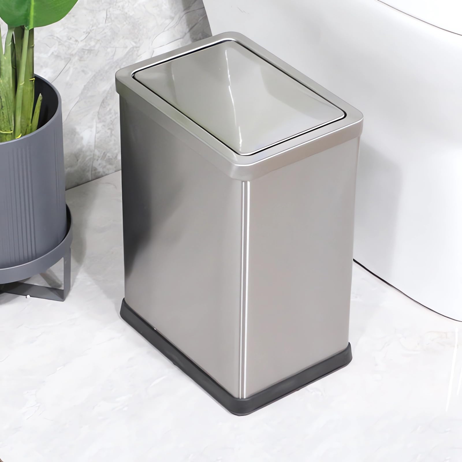 Set 2 Cestini Rifiuti Bagno WEECRON A Forma Di Diamante - Plastica Resistente, Capacità 2.6 Galloni