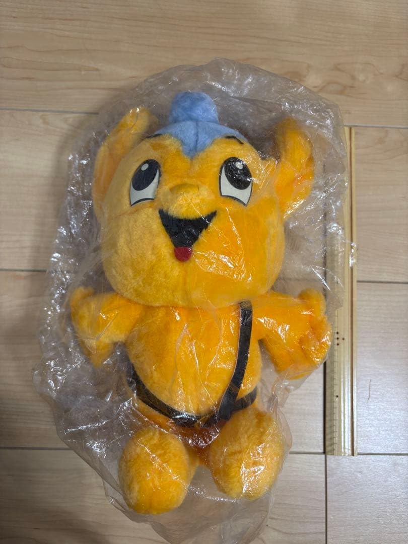 ピーポくん ぬいぐるみ　30cm 年代物　新品未使用　美品 Amazon.co.jp: ピーポくん ぬいぐるみ 30cm 年代物 : おもちゃ