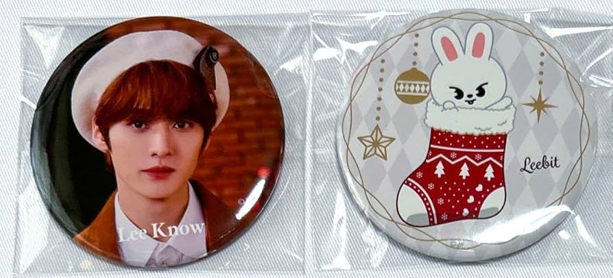 stray kids リノ　缶バッジ　キーホルダー　まとめ Stray Kids YOUR HERO 缶バッジとおまけキーホルダーセット