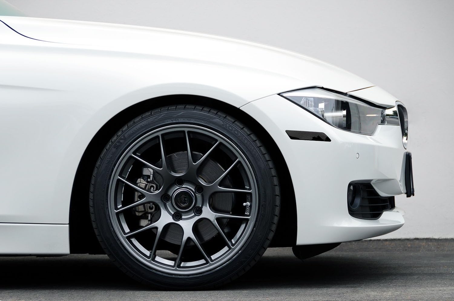 Amazon.com: iJDMTOY Glossy Black Smoked Lens Front Bumper Side