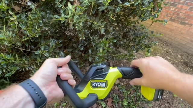 Watch How Heavy Is It? How Does It Work? Ryobi Hedge Trimmer