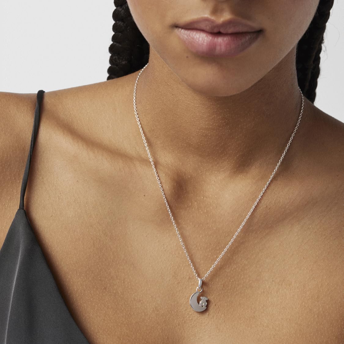 TOUS Collar de Plata de Primera Ley para Mujer con Colgante de Luna de 12 mm, 45 cm de Largo, Delicado y Elegante, Colección Nocturne