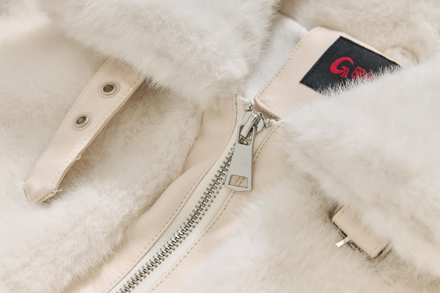 GRAN ORIENTE Womens Belted Winter Faux Fur Coats, Cropped Fuzzy Cuff Furry Zipper Up Warm Jackets Outwear - Image 3