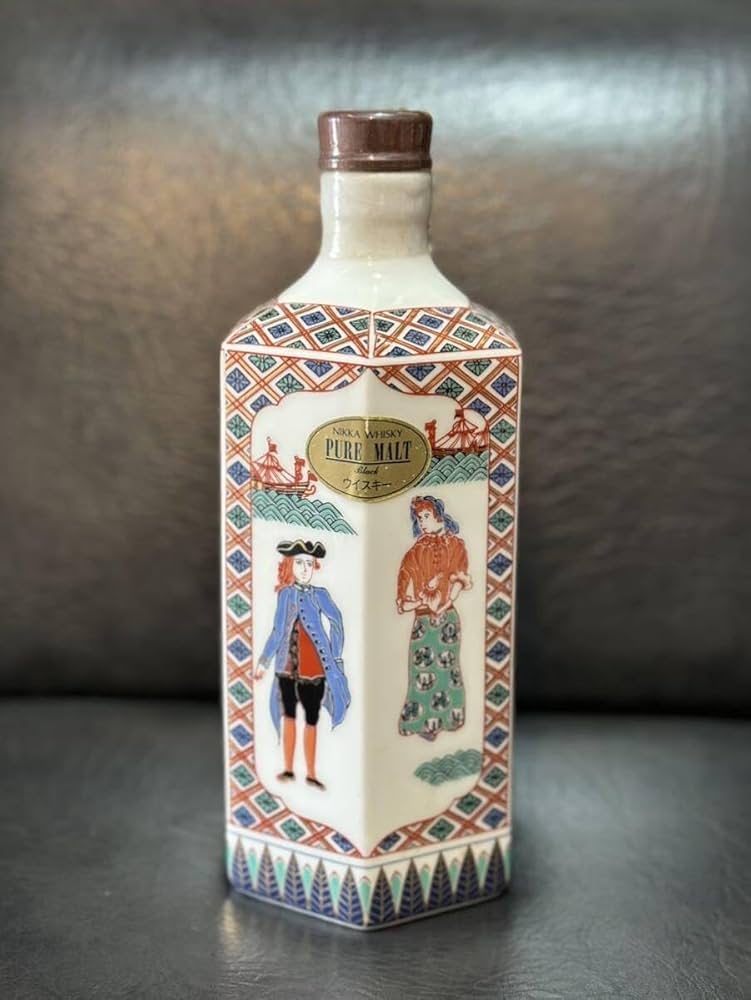 ニッカ　ピュアモルト　有田焼　箱付き ニッカピュアモルト有田焼箱付き