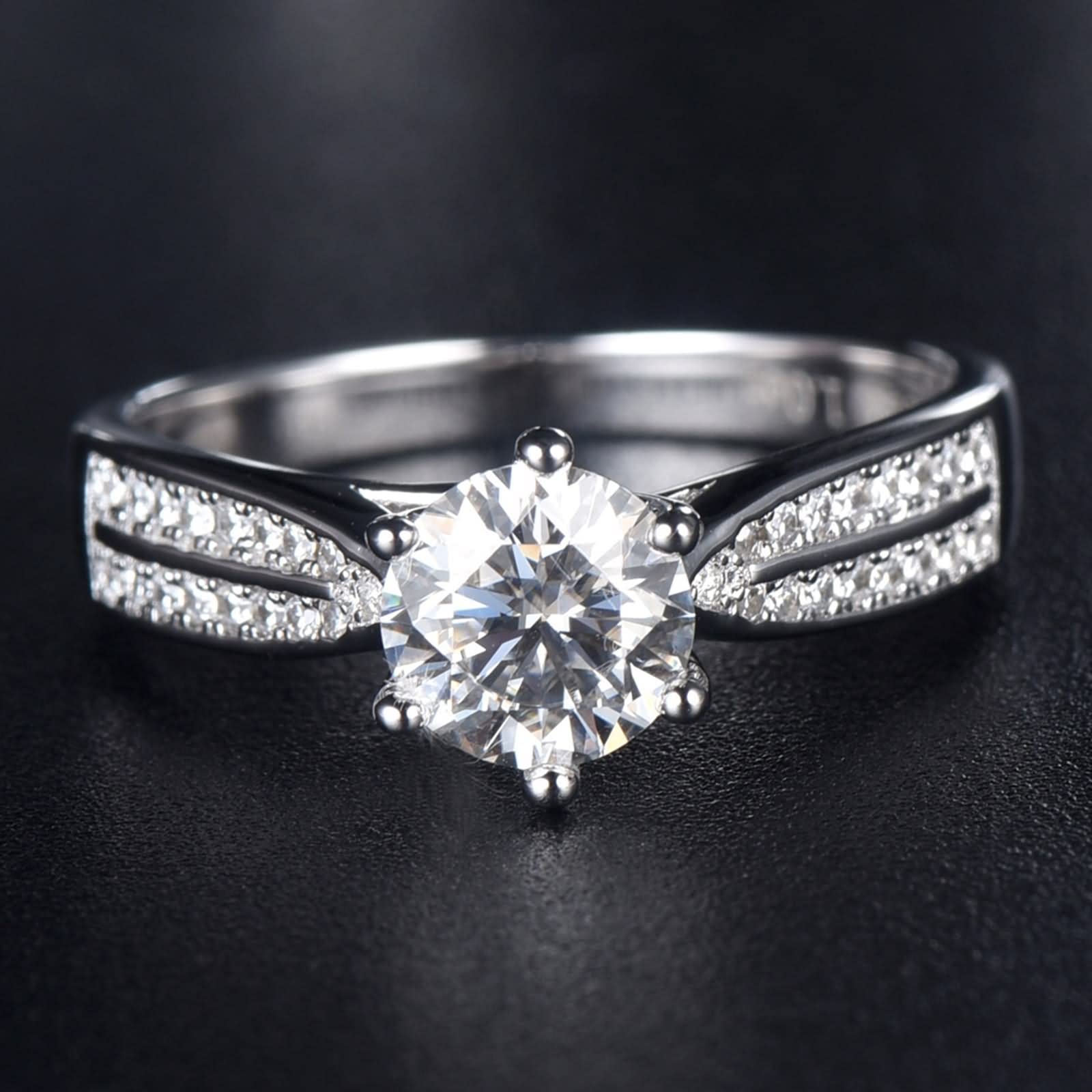 Juego de Anillos de Compromiso, Anillos Plata Mujer Diseño de Solitario de 6 Puntas. con Blanco Redonda Moissanita Plata de Ley 925