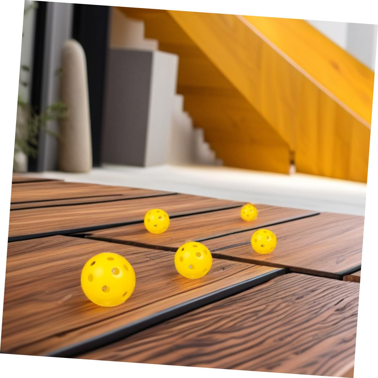 ORFOFE Balones de Golf Perforadas para Practicar en Interiores, 48 Unidades