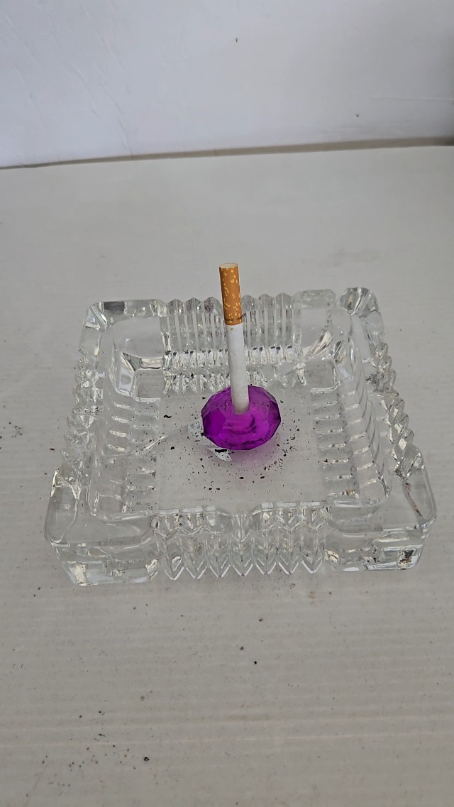 Amazon.com: NEW Black Glass Jewel Cigarette Snuffer Ashtray Cigar Holder  Smoke Accessories : Everything Else