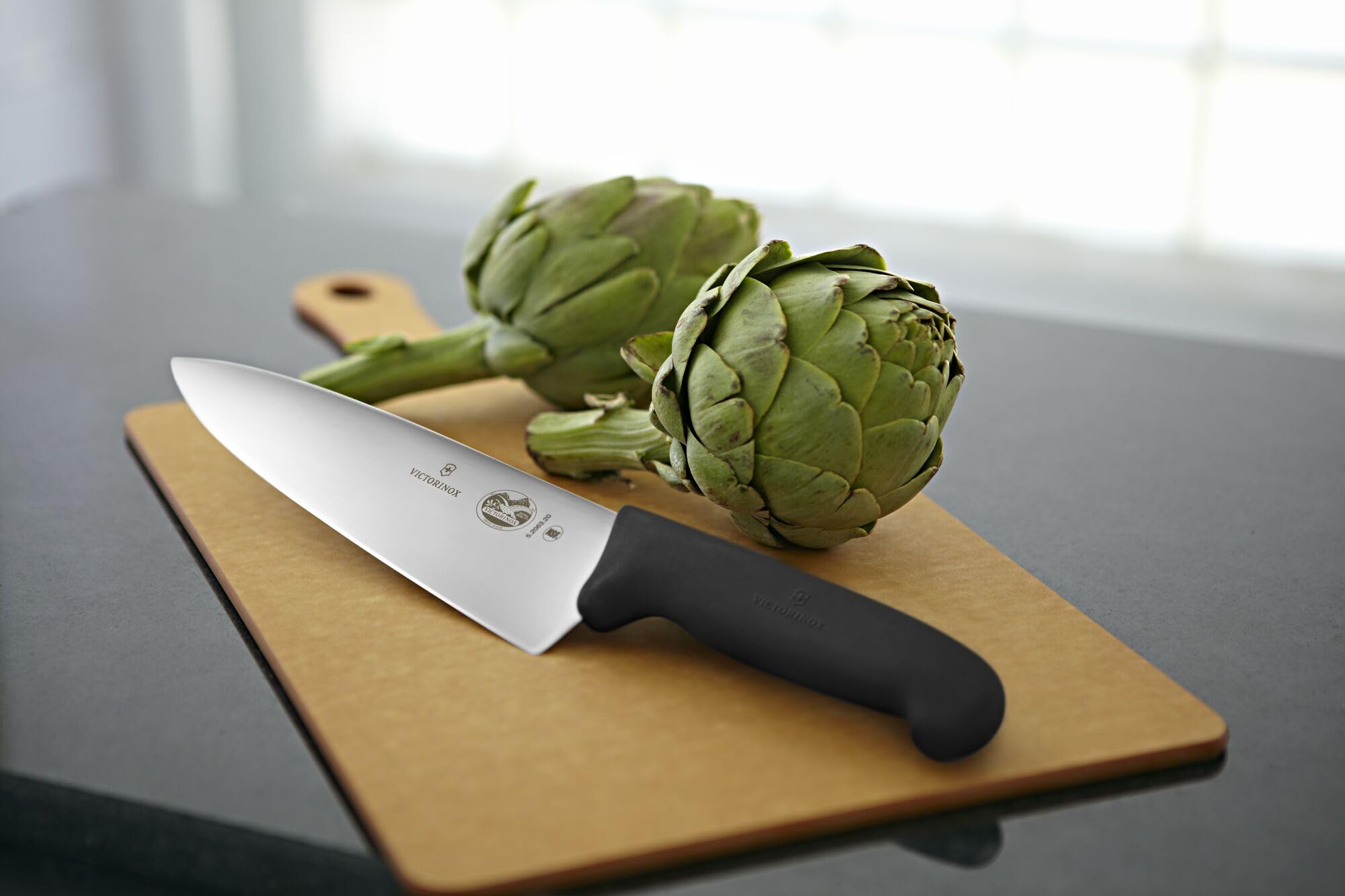 Victorinox, Swiss Classic 10 Inch Chef's Knife, Straight Edge, Black — Amazon image 4