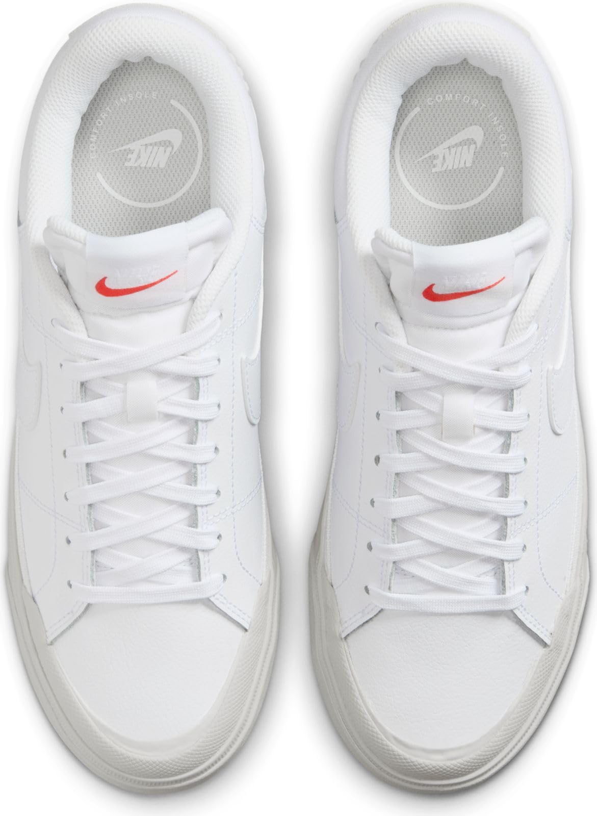 NIKE Women's Sneaker